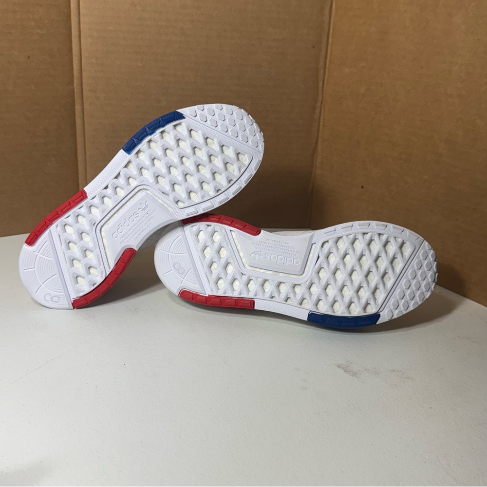 adidas NMD_V3 OG‎ White women's size 7 - Picture 7 of 7